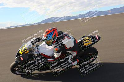 media/Sep-11-2022-SoCal Trackdays (Sun) [[81b7e951af]]/Bowl (820am)/